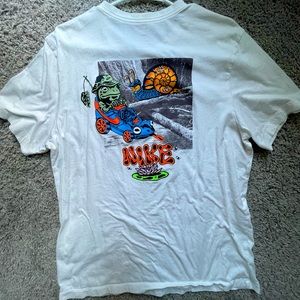 Nike graphic tshirt